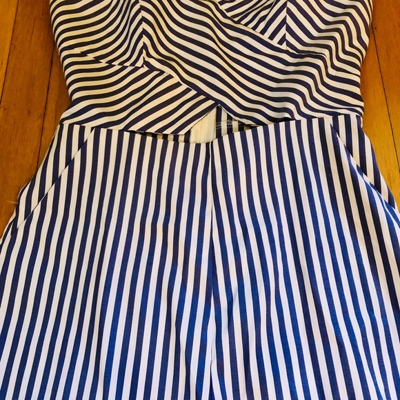Culotte jumpsuit with pockets!!! - Picture 3 of 5
